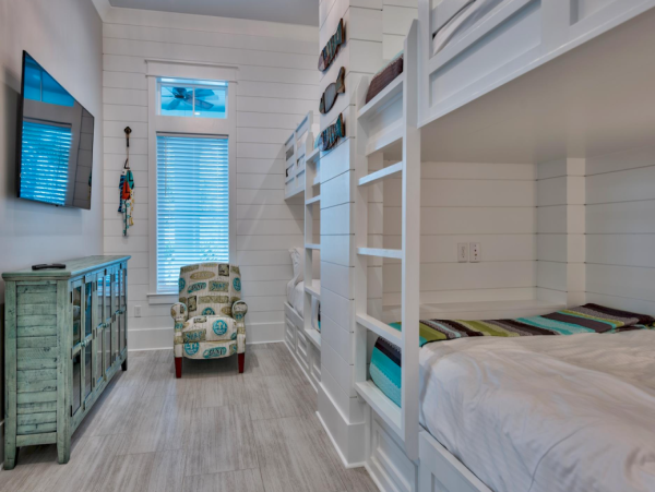 Gulf Views Miramar Luxury Vacation Home Five Bedrooms